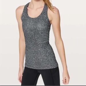 Lululemon speckled Cool Racerback Nulu. Size 6